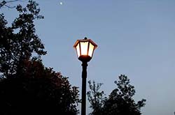 景觀燈的類型-室外景觀燈是什么-景觀燈特點(diǎn)。