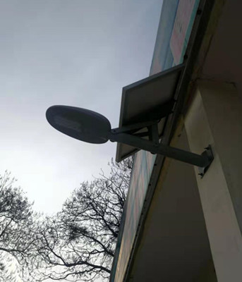 一體式太陽(yáng)能路燈